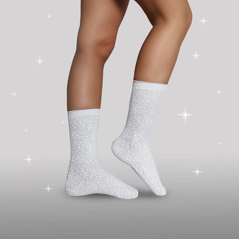 Hvide Strømper ← Køb de klassiske fine glitter sokker her –